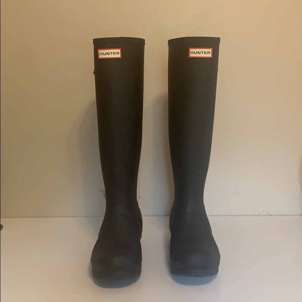 Size 8 Matte black Hunter Boots
